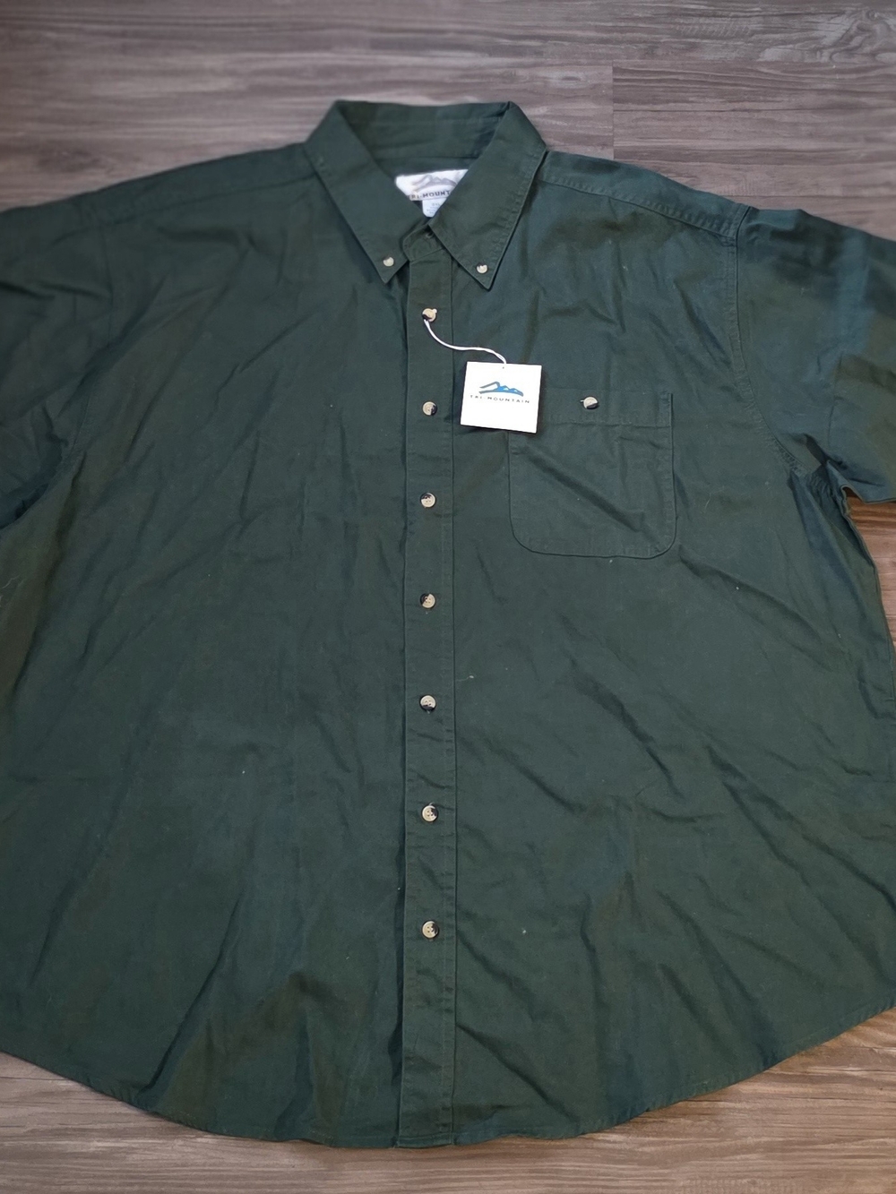 Classic Dark Green Button-Down Shirt - Unbranded